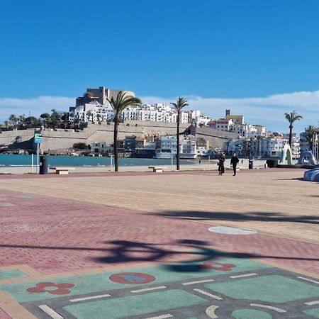 The Beach Across The Street Peniscola Luaran gambar