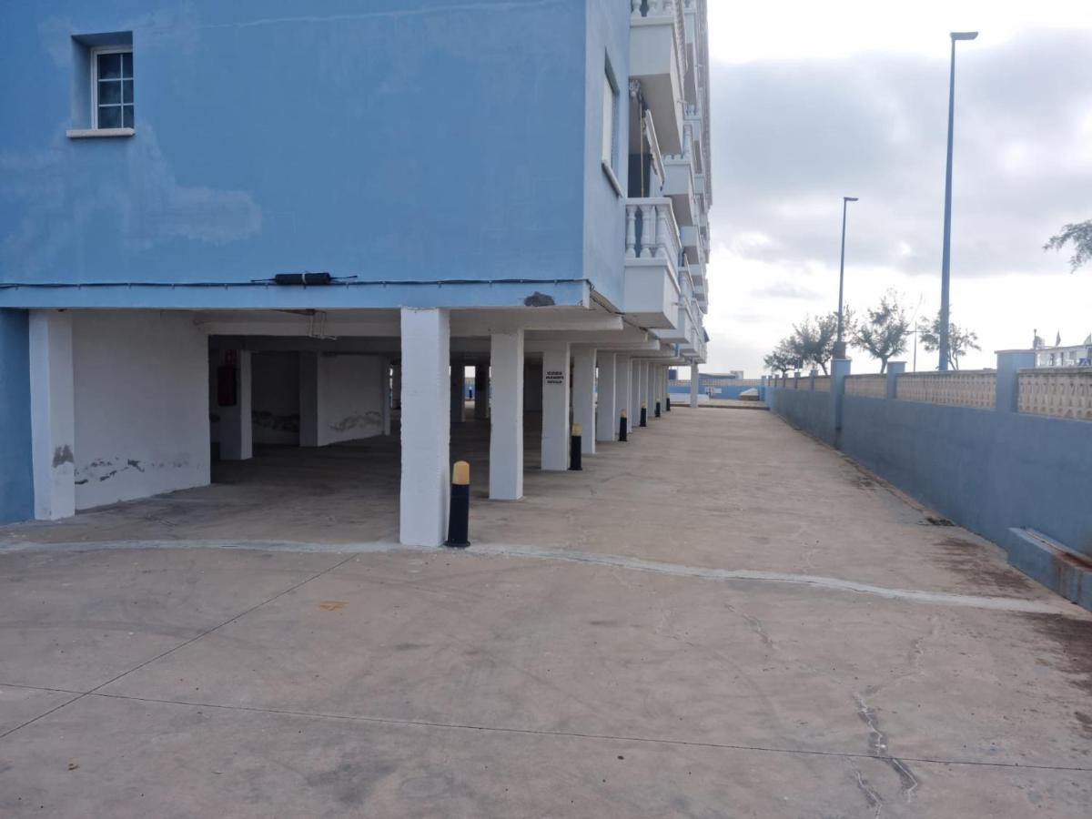 The Beach Across The Street Peniscola Luaran gambar